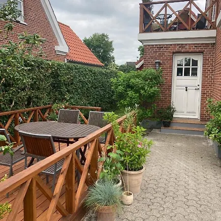 Guest house Nethes Bed & Coffee Hals