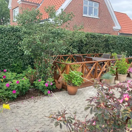Nethes Bed & Coffee Guest house Hals